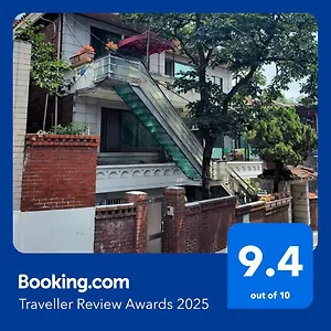 Villa Newly Renovated Hidden Gem #2, Seoul